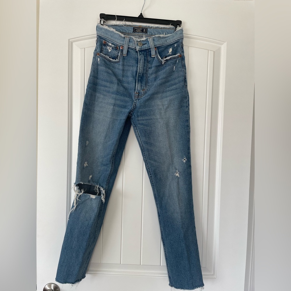 Abercrombie ultra high rise mom jeans